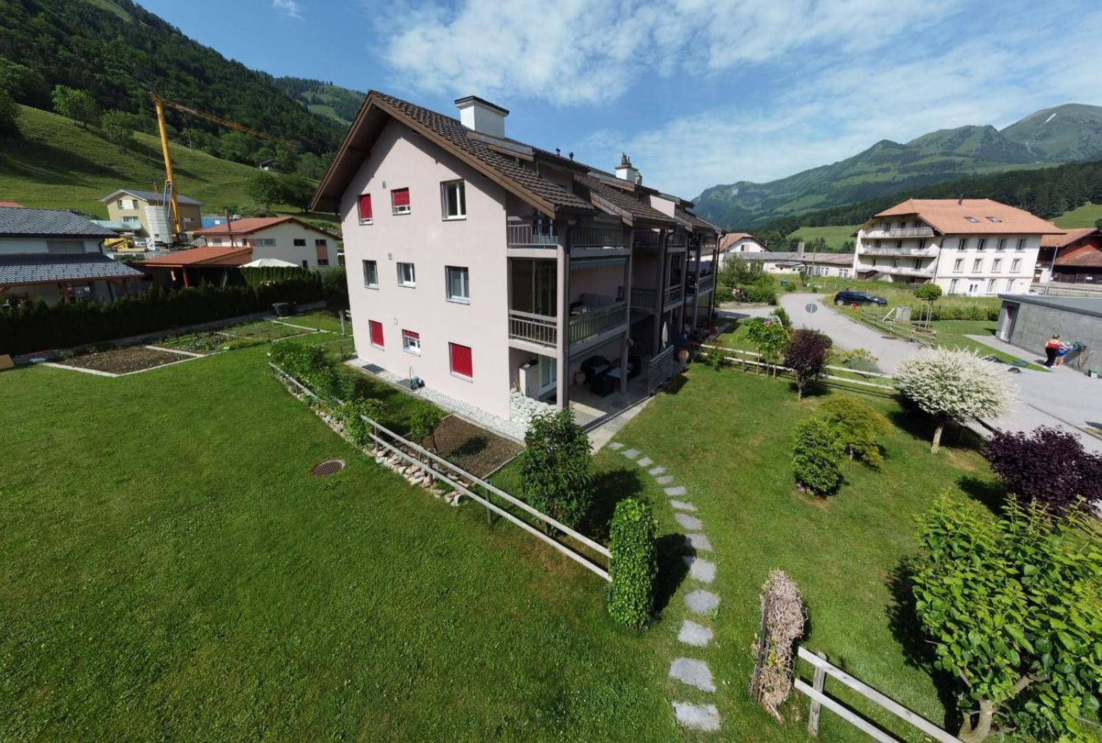 Gruyere Alpes Appartement 3 Chambres Bbq Parking Neirivue Ngoại thất bức ảnh