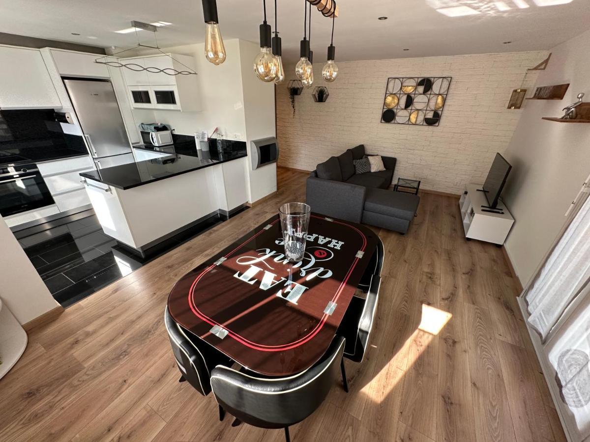 Gruyere Alpes Appartement 3 Chambres Bbq Parking Neirivue Ngoại thất bức ảnh